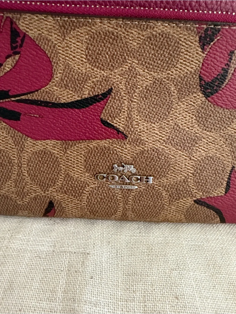 Coach Brown Signature Red Bow Print Zip Wallet Wristlet